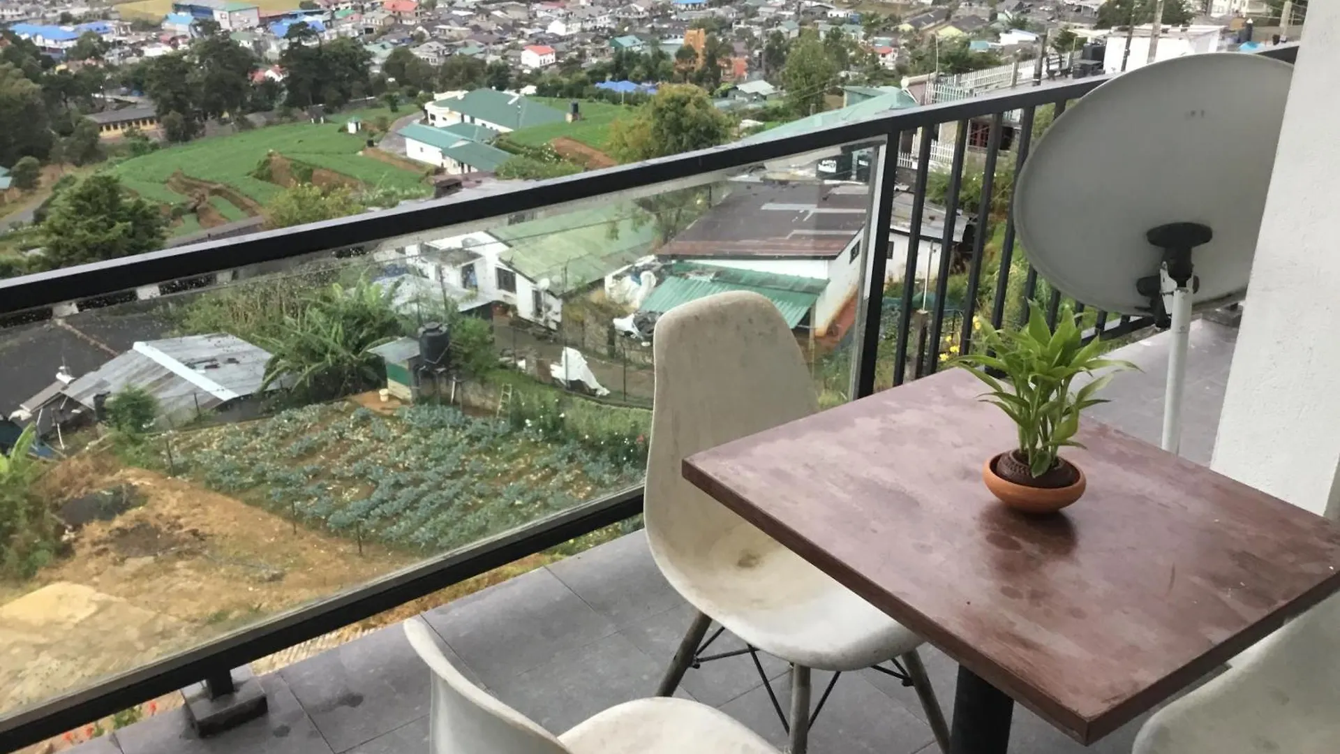 Top Moon Nuwara Eliya Bed & Breakfast